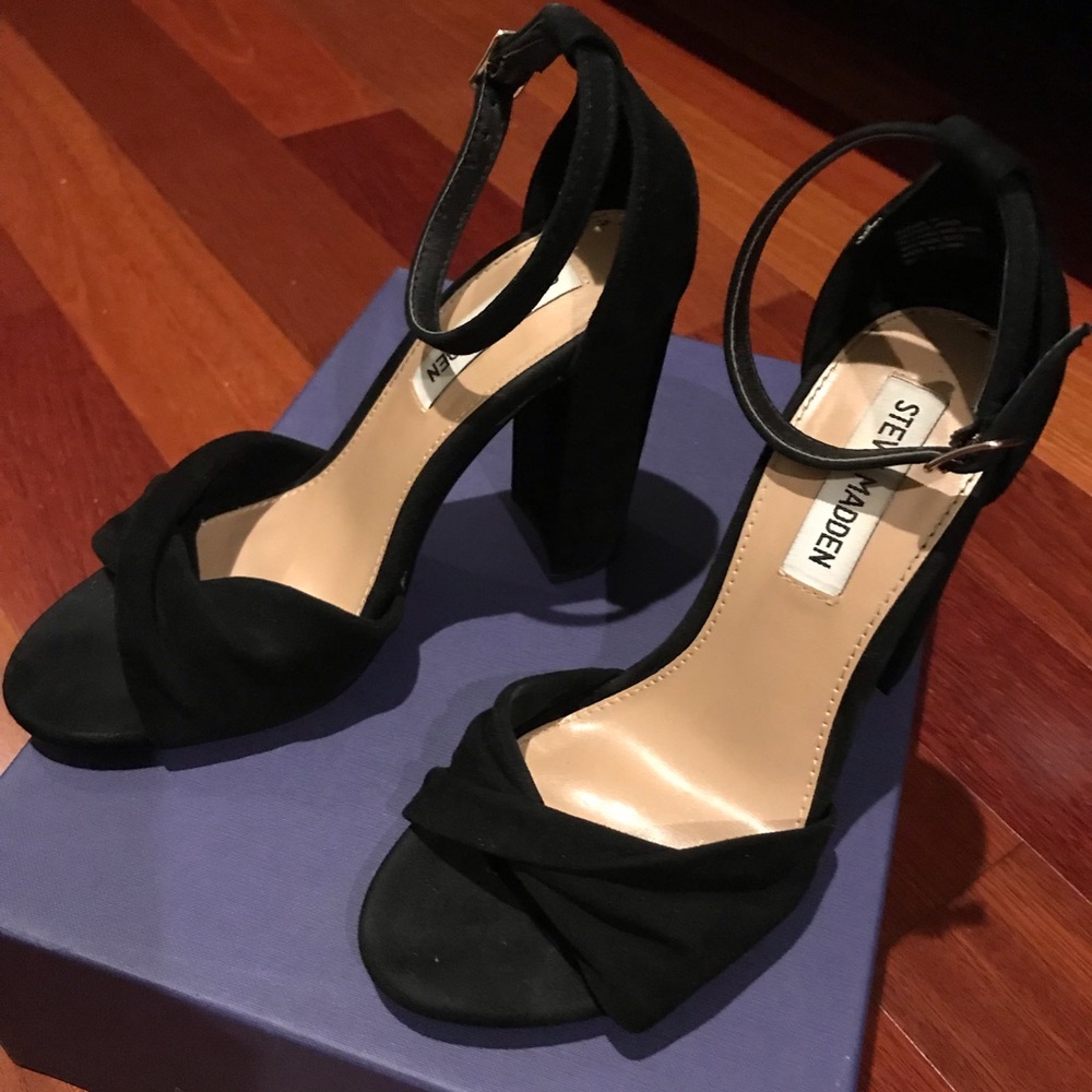 Steve Madden Clever Block Suede Heels